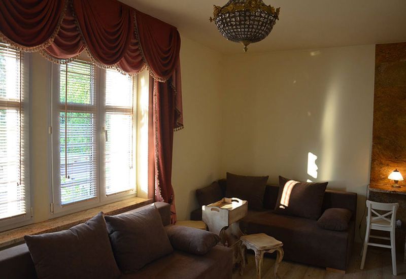 Apartament nr 6 — Tropikalna Pomarańcza — wnętrze